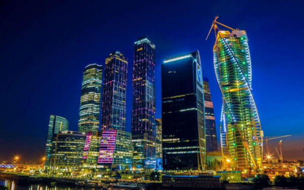 В сети посмеялись над богатыми москвичами (ВИДЕО)