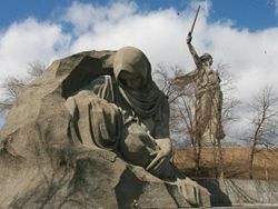Новость на Newsland: Коммунисты просят переименовать Волгоград в Сталинград