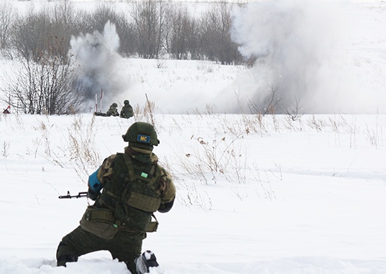 Первые миротворческие российско-белорусские учения: боевики уничтожены