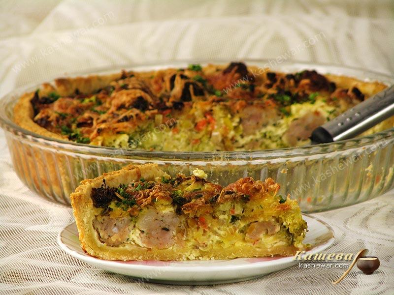 Киш с колбасками и брокколи Киш с колбасками и брокколи