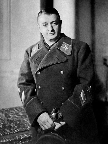 Шелленберг верил, что это он погубил Тухачевского. И был не прав Шелленберг верил, что это он погубил Тухачевского. И был не прав