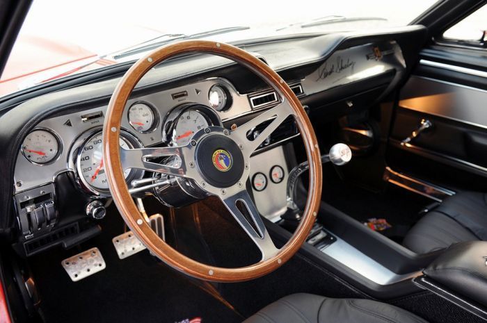 Американские автомобили и их тюнинг (110 фото) Американские автомобили и их тюнинг (110 фото)