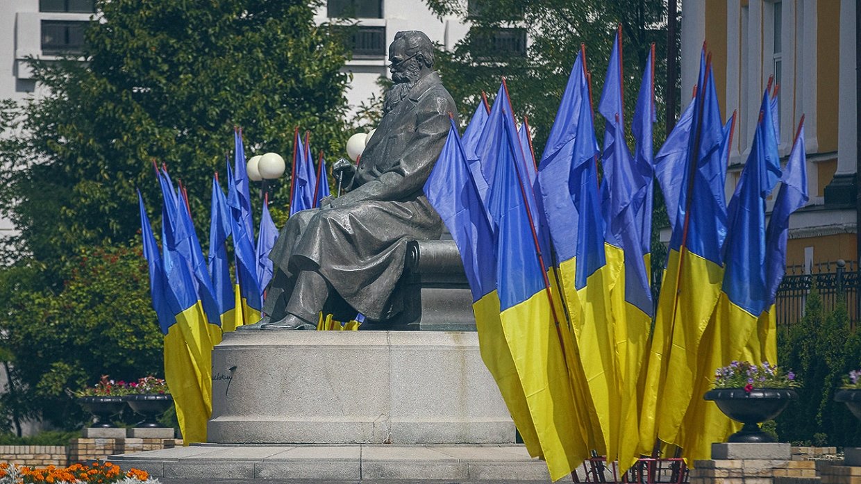 «Киев не знает, чем себя потешить»: в ЕР прокомментировали решение Киева ввести санкции против партии