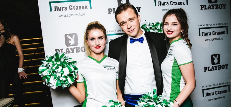 Лига Ставок и Playboy представили спортивно-эротический календарь на 2018-й год