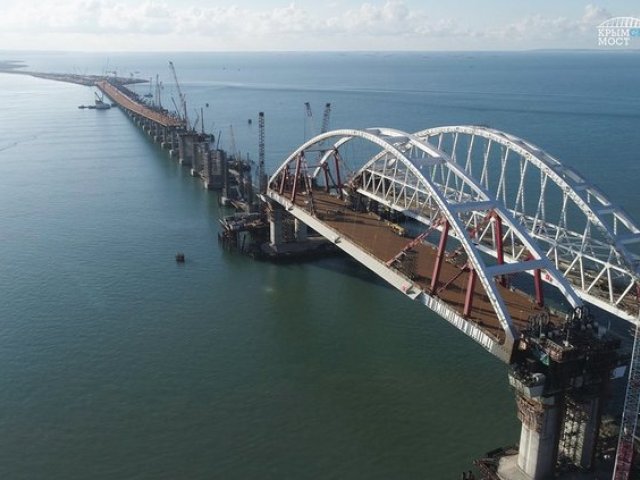 Крымский мост может рухнуть уже этой весной Крымский мост может рухнуть уже этой весной