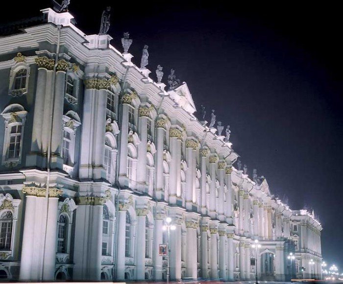 Кто построил Петербург? Кто построил Петербург?