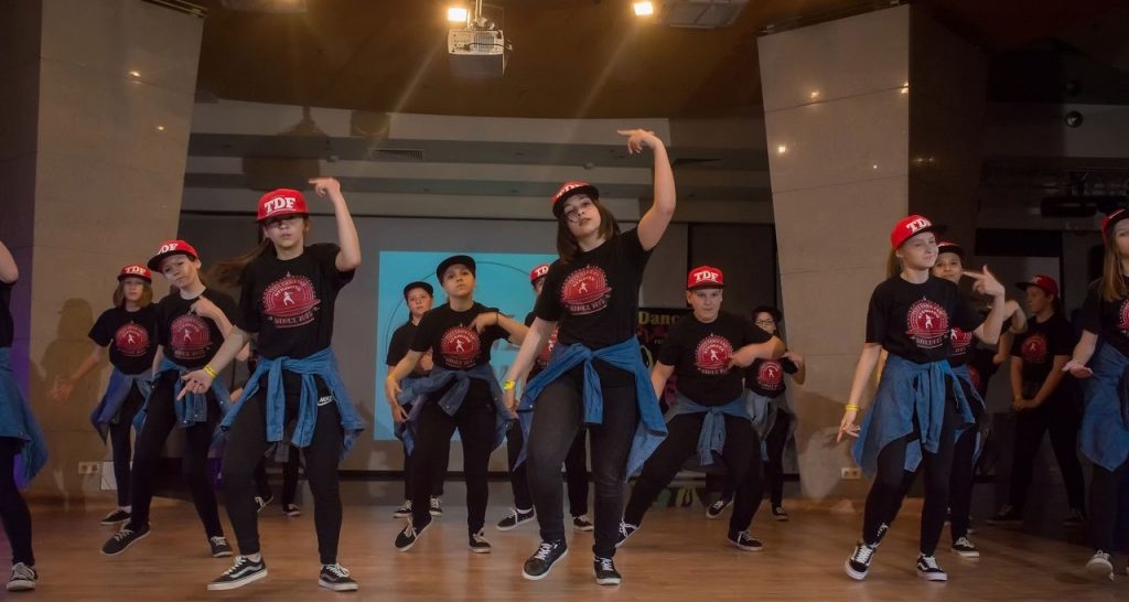 Танцевальный мастер-класс от коллектива «Teen Dance Fam» устроят в Южном Тушине