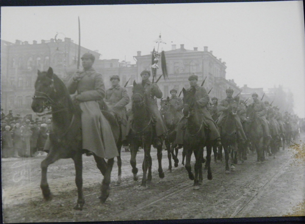 Киевские фотографии Г. И. Угриновича, 1930-1949 гг. ( не для впечатлительных )