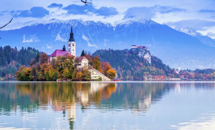 Храм Св. Мартина – излюбленное место молодоженов. blog.apltravel.ua. Храм Св. Мартина – излюбленное место молодоженов. blog.apltravel.ua.