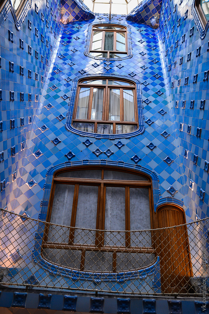 Испания. Барселона. Дом Гауди и смотровые путешествия, факты, фото