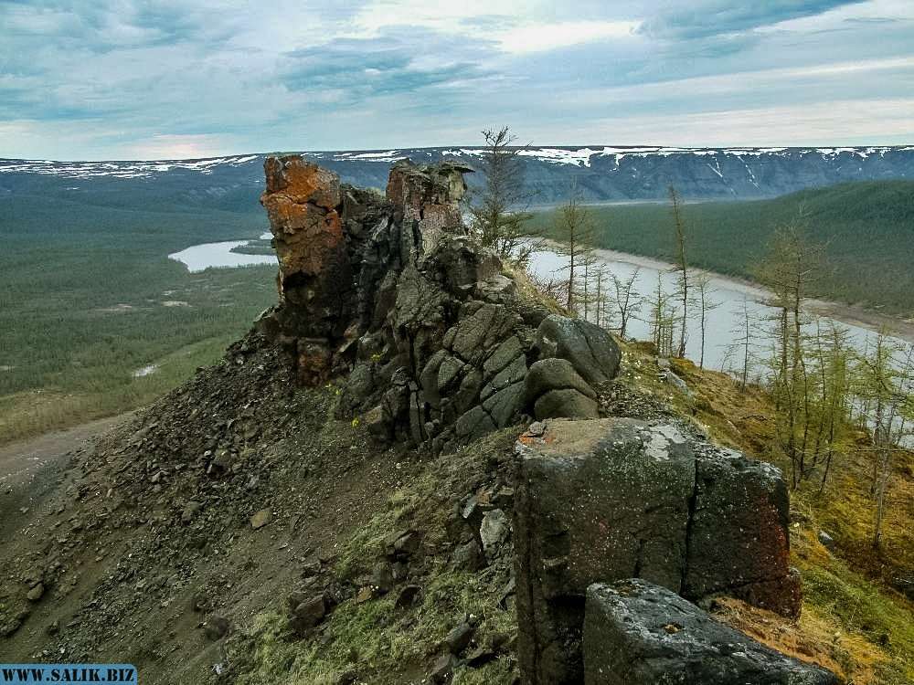 Древний город на Анабарском плато?