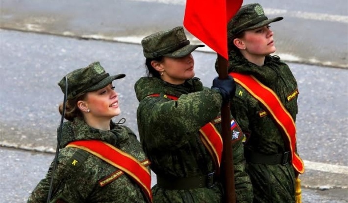 День знаний. В первый раз на первый курс.