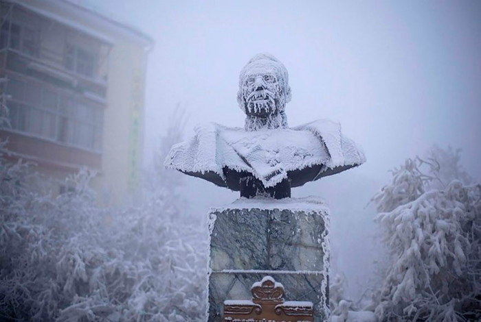 Преображение памятника. Преображение памятника.