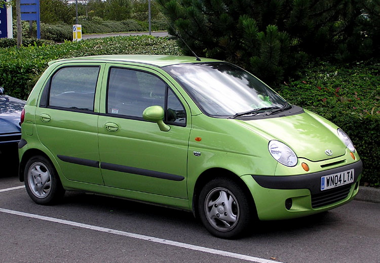 https://upload.wikimedia.org/wikipedia/commons/2/24/Daewoo_Matiz.jpg