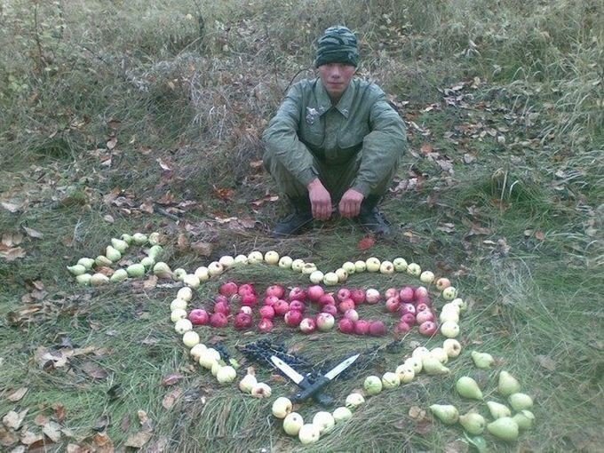 Колхозная романтика: самые нелепые и смешные фото признаний в любви Колхозная романтика: самые нелепые и смешные фото признаний в любви