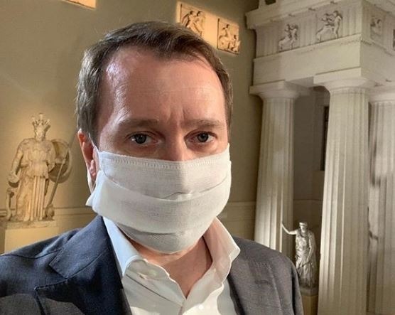«Не могу вот никак уснуть, просто колбасит меня всего»