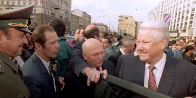 Отношение запада к горбачёву Отношение запада к горбачёву