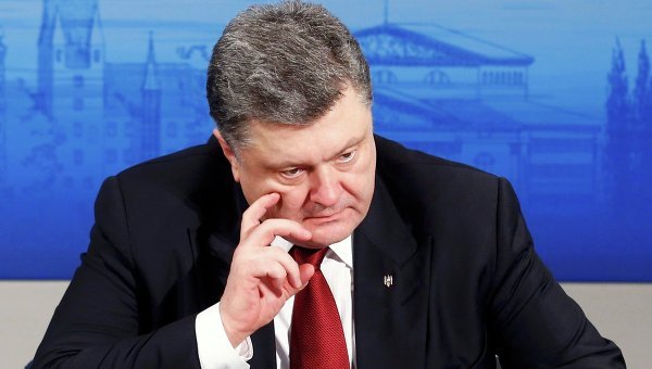 Ростов ждет пополнение? Порошенко начали «топить» в полную силу