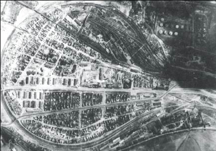 23 августа 1942 г.: массированный налет немецкой авиации на Сталинград. Город уничтожен 23 августа 1942 г.: массированный налет немецкой авиации на Сталинград. Город уничтожен