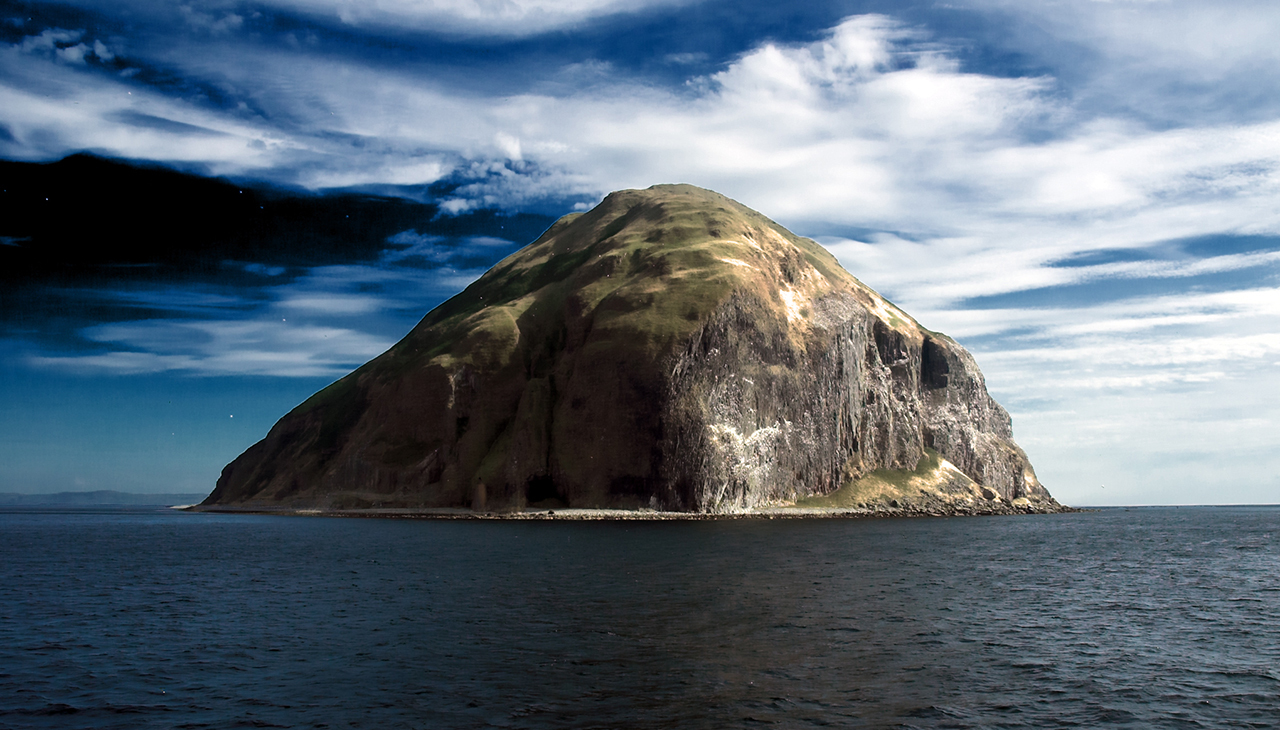 остров, гранит