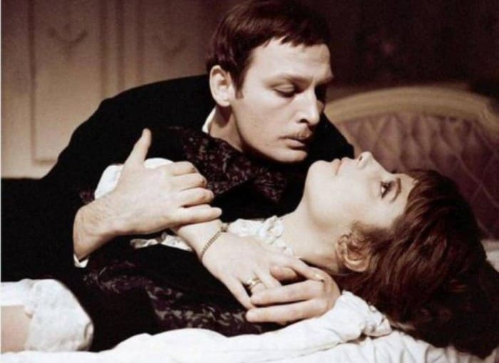 Василий Лановой и Татьяна Самойлова в фильме *Анна Каренина*, 1967 | Фото: ivona.bigmir.net Василий Лановой и Татьяна Самойлова в фильме *Анна Каренина*, 1967 | Фото: ivona.bigmir.net