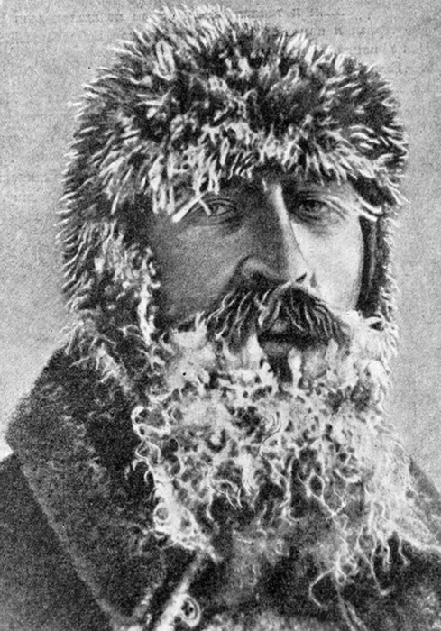 Гибель "Челюскина": 2 месяца ледового плена и чудесное спасение 104 человек Гибель "Челюскина": 2 месяца ледового плена и чудесное спасение 104 человек