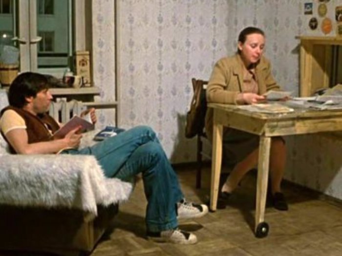 За кадром фильма «Влюблен по собственному желанию»: Почему Олег Янковский называл съемки Бермудским треугольником За кадром фильма «Влюблен по собственному желанию»: Почему Олег Янковский называл съемки Бермудским треугольником