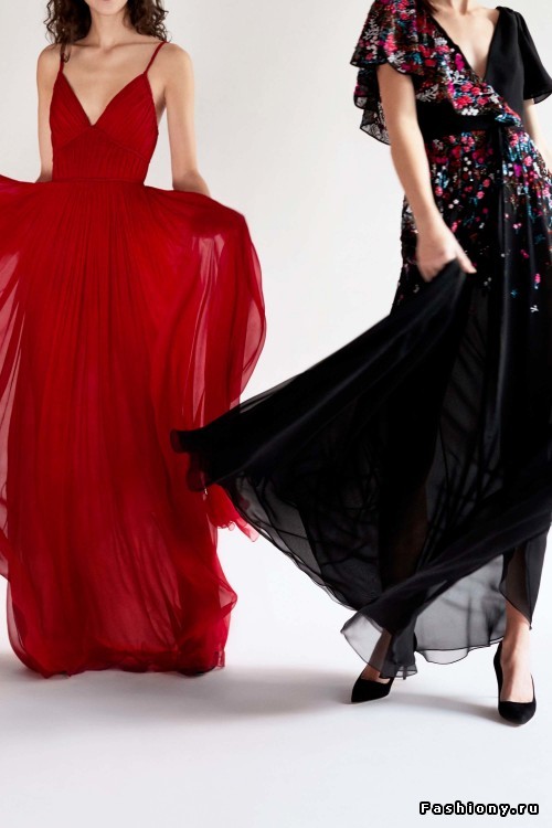 Элегантность и женственность в коллекции Carolina Herrera pre-fall 2018 Элегантность и женственность в коллекции Carolina Herrera pre-fall 2018