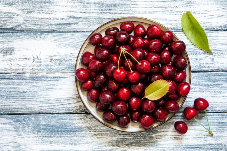 Как разжижить густую кровь: 7 продуктов, которые кардиологи рекомендуют употреблять Как разжижить густую кровь: 7 продуктов, которые кардиологи рекомендуют употреблять