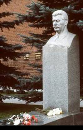 31 октября 1961 г. 51 год назад в ночь с 31 октября на 1 ноября тело Сталина вынесли из Мавзолея