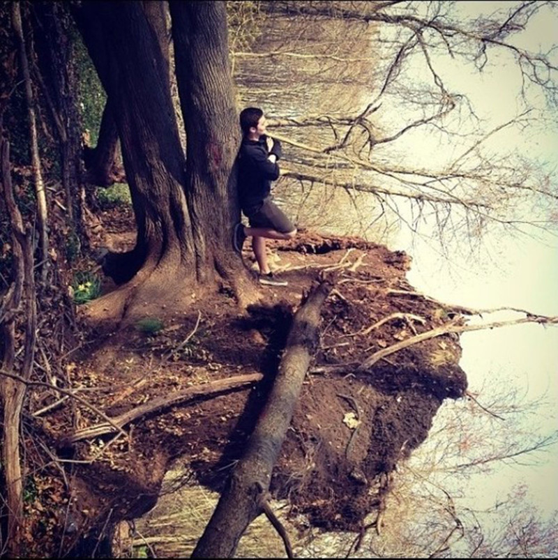 Смотрите на эту фотографию несколько минут, а потом понимаете, что на ней нет озера. Совсем. перспектива, правильный ракурс, прикол, фотографии, юмор