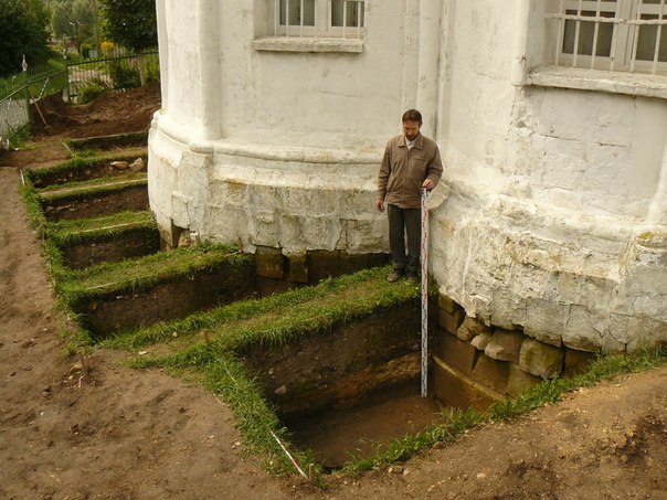 Древние камни дораскольной Руси. Звенигород Древние камни дораскольной Руси. Звенигород