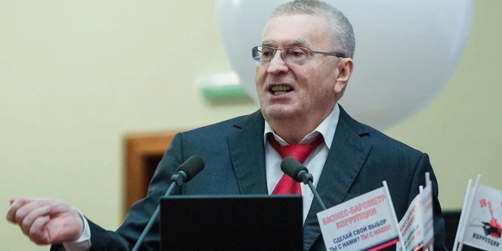 Жириновский назвал неизбежным чипирование россиян