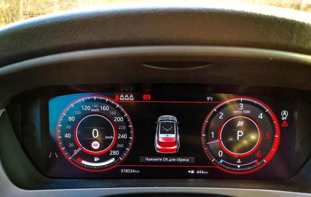 fpace_-34.jpg fpace_-34.jpg