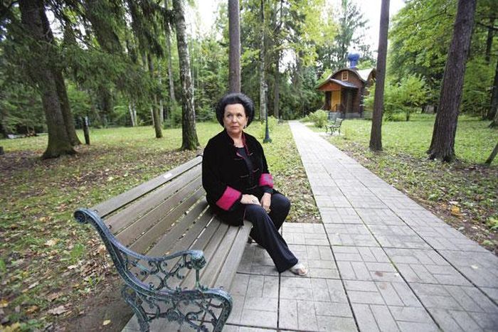 Галина Вишневская на даче в Жуковке. / Фото: www.itogi.ru Галина Вишневская на даче в Жуковке. / Фото: www.itogi.ru