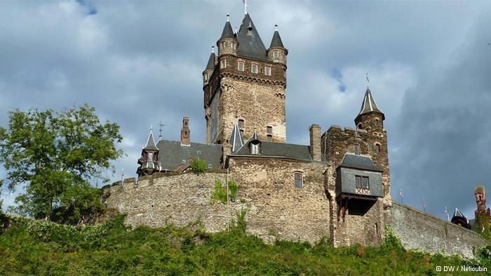     - Reichsburg Cochem