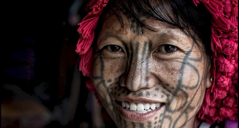 Tattooed women036.1200x0
