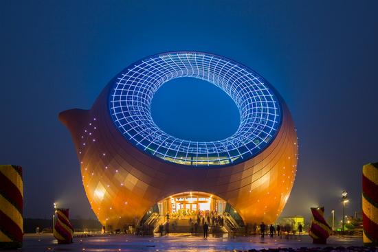 10 самых поразительных зданий мира (ФОТО) 10 самых поразительных зданий мира (ФОТО)