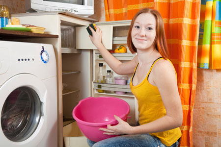 Как перестать выбрасывать продукты: порядок в холодильнике