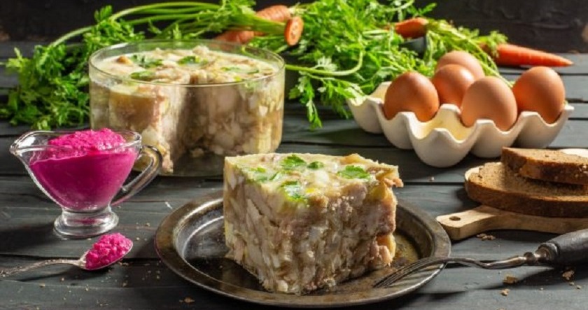 Пряный зельц из свиной рульки с яйцом: бюджетное блюдо с бесподобным вкусом 3087