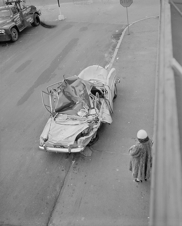 Старые фотографии дорожно-транспортных происшествий 1940-х годов.