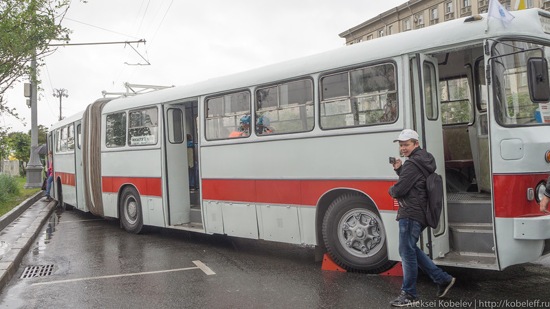 Автобусы и троллейбусы советской эпохи Автобусы и троллейбусы советской эпохи