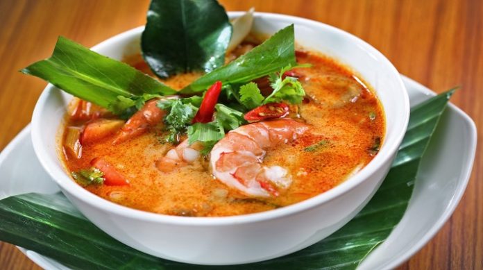 Вкуснейший тайский суп с морепродуктами