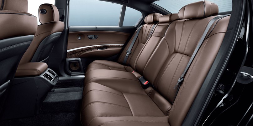 Обновлённый седан Honda Legend представлен в Японии Обновлённый седан Honda Legend представлен в Японии