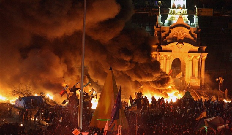 The Huffington Post: Западу пора заключить сделку с Россией, отменив санкции, и забыть об Украине