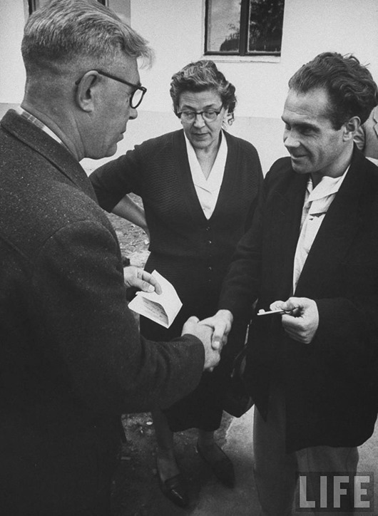 Как строили “хрущевки” в 1963 году Как строили “хрущевки” в 1963 году