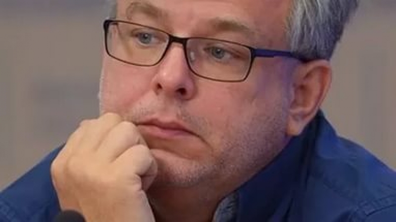 Донбасс не вернется на Украину к нацистам и диктаторам – политолог Донбасс не вернется на Украину к нацистам и диктаторам – политолог