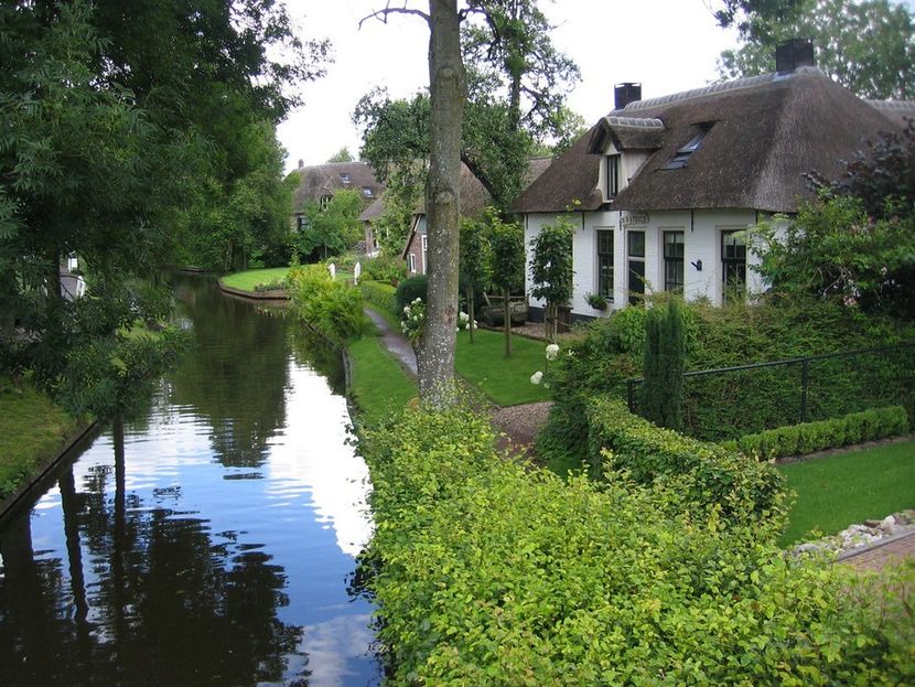 Giethoorn05 Гитхорн: деревня, где нет дорог