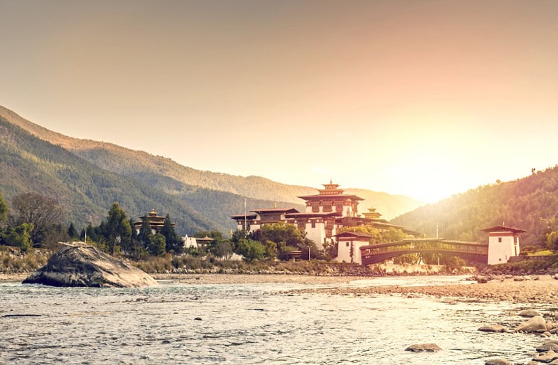 Бутан - 155 тысяч туристов в год дальние острова, куда поехать, нехоженые тропы, познавательно, путешествия, статистика, туризм, туристы