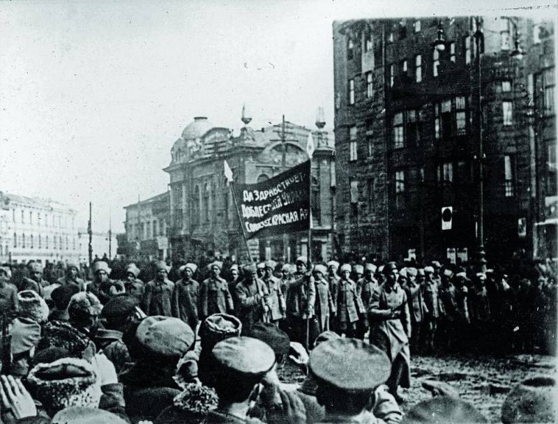 Танковый Суворов. Гений и смекалка Павла Рыбалко Танковый Суворов. Гений и смекалка Павла Рыбалко